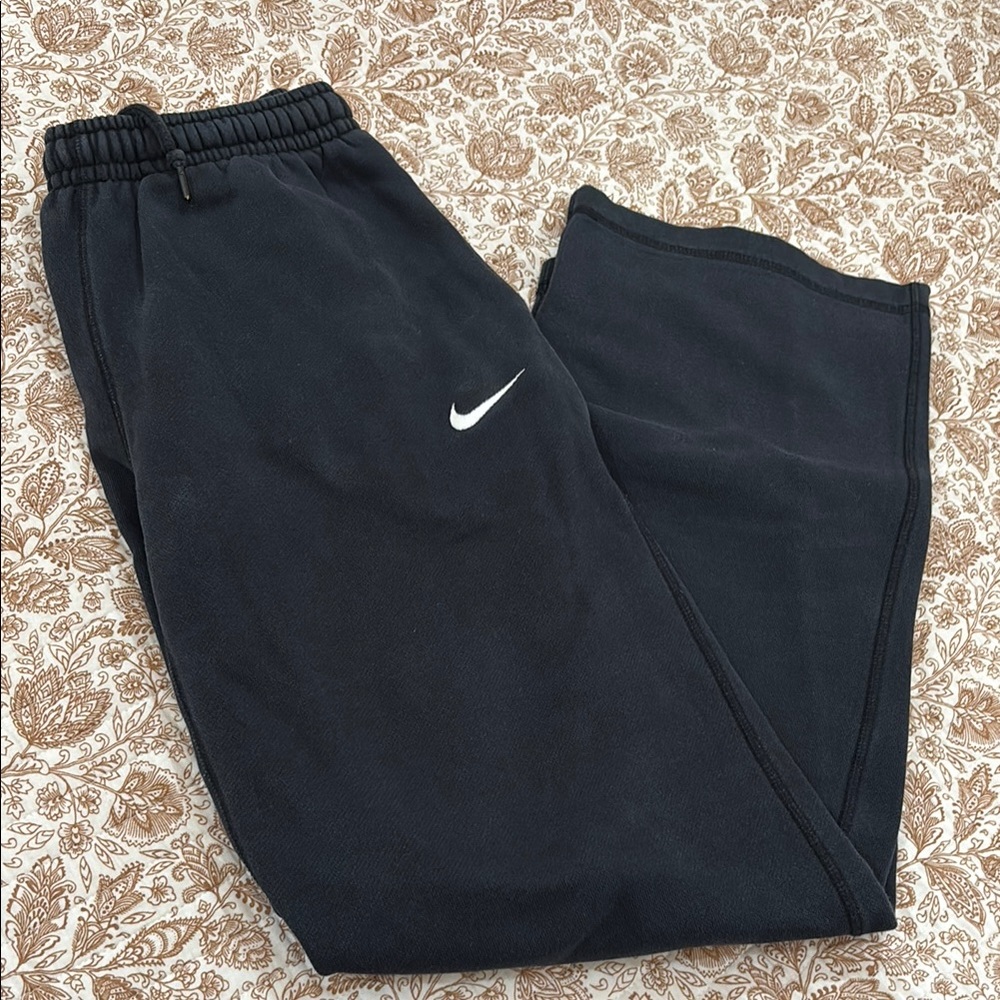 Nike Black Sweatpants with Logo